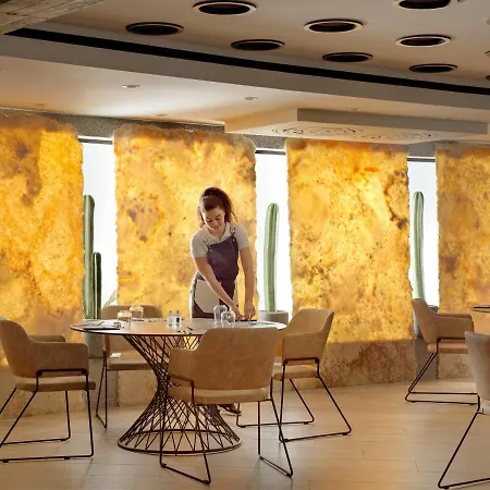 Nautilux By Mage Rethymno (Crete)